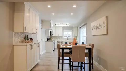 Dining - 1830 Clay St, Fairfield, CA 94533 photo 1 of 2