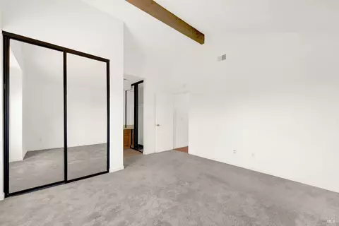 Bedroom - 124 Dolphin Ct, Vallejo, CA 94589 photo 5 of 8