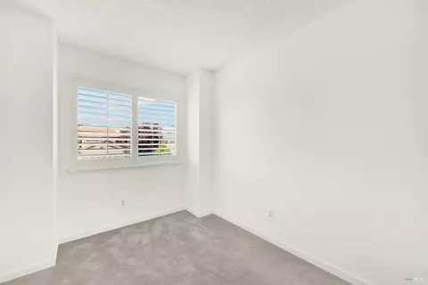 Other - 124 Dolphin Ct, Vallejo, CA 94589 photo 14 of 17
