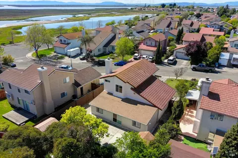 View/Area - 124 Dolphin Ct, Vallejo, CA 94589 photo 14 of 18