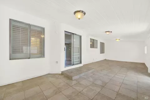 Other - 124 Dolphin Ct, Vallejo, CA 94589 photo 6 of 17