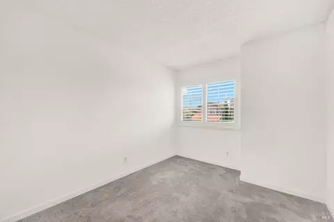 Other - 124 Dolphin Ct, Vallejo, CA 94589 photo 16 of 17