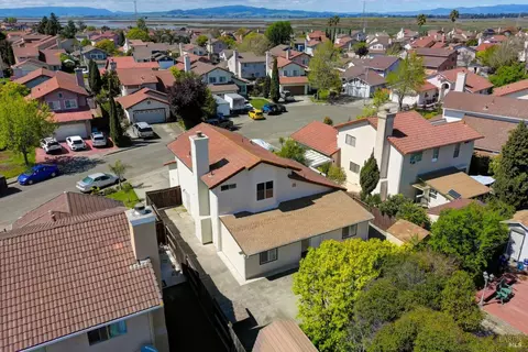 View/Area - 124 Dolphin Ct, Vallejo, CA 94589 photo 12 of 18