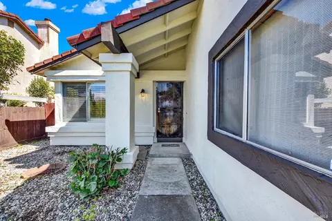 Exterior - 124 Dolphin Ct, Vallejo, CA 94589 photo 2 of 15