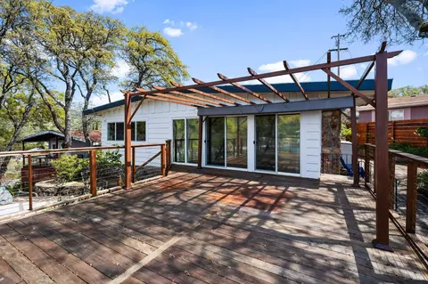12800 Oak Knoll Ave, Clearlake Oaks, CA 95423