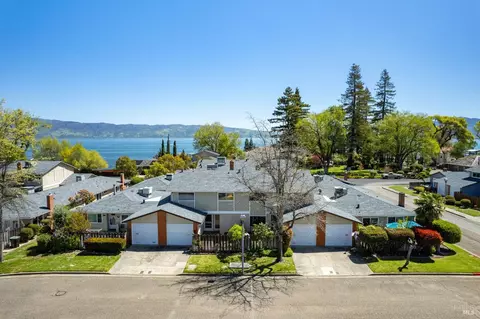1622 Via Del Cabana St, Lakeport, CA 95453