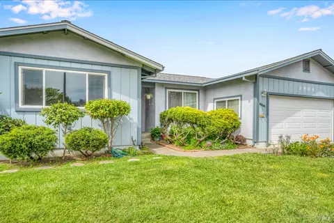 3901 N Dunhill St, Napa, CA 94558