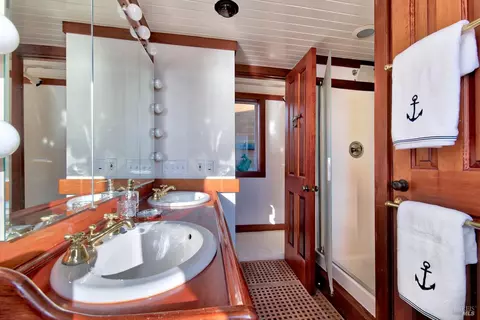 68 Liberty Dock, Sausalito, CA 94965 photo 13