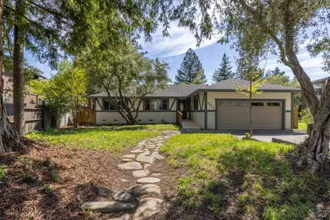 5922 Anson Dr, Santa Rosa, CA 95409