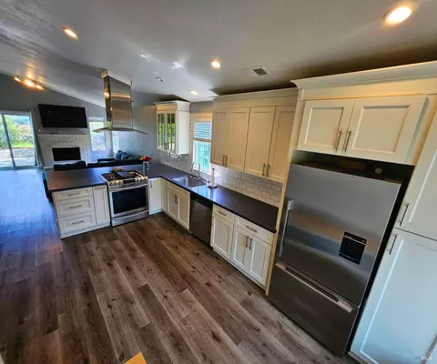 100 James River Rd, Vallejo, CA 94591 photo 4