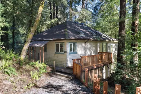164 Redwood Ave, Camp Meeker, CA 95419