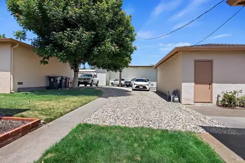 1215 E 4th St, Benicia, CA 94510 photo 16
