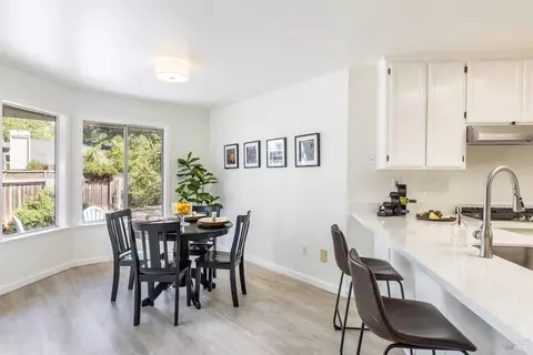579 Pistachio Pl, Windsor, CA 95492 photo 15