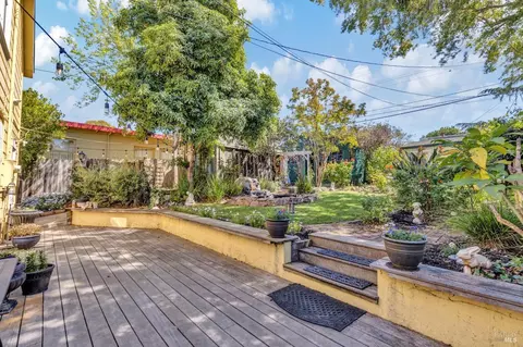 Exterior - 615 Carolina St, Vallejo, CA 94590 photo 5 of 21