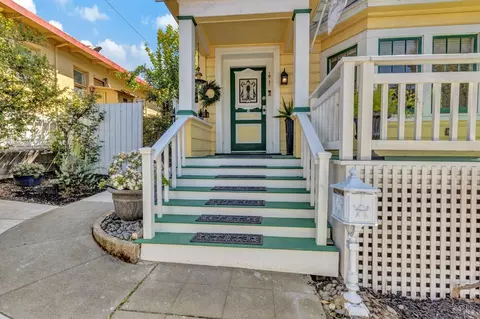 Exterior - 615 Carolina St, Vallejo, CA 94590 photo 2 of 21