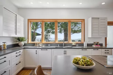 Kitchen - 1243 Waterview Dr, Mill Valley, CA 94941 photo 4 of 7