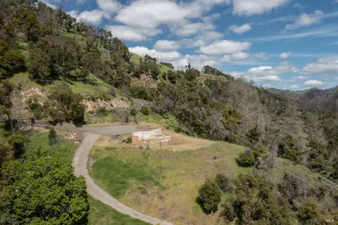 1225 Los Alamos Rd, Santa Rosa, CA 95409