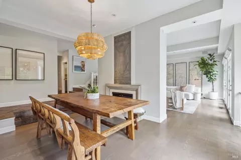 Dining - 903 Marin Dr, Mill Valley, CA 94941 photo 2 of 6