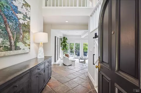 Entry Way - 903 Marin Dr, Mill Valley, CA 94941 photo 2 of 4