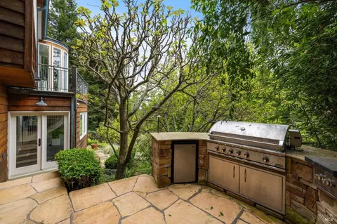 Exterior - 903 Marin Dr, Mill Valley, CA 94941 photo 10 of 18