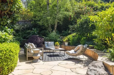 Exterior - 903 Marin Dr, Mill Valley, CA 94941 photo 4 of 18