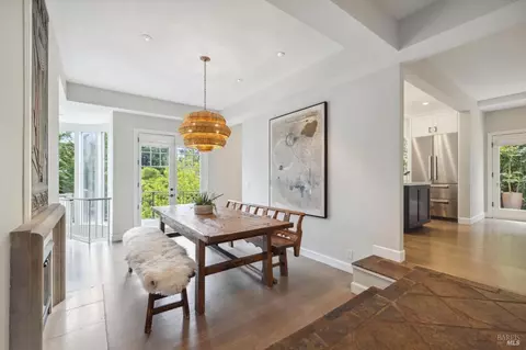 Dining - 903 Marin Dr, Mill Valley, CA 94941 photo 3 of 6