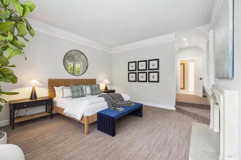 Bedroom - 903 Marin Dr, Mill Valley, CA 94941 photo 4 of 9