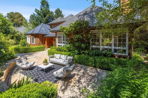 Exterior - 903 Marin Dr, Mill Valley, CA 94941 photo 5 of 18