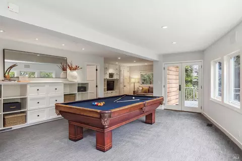 Living - 903 Marin Dr, Mill Valley, CA 94941 photo 9 of 13