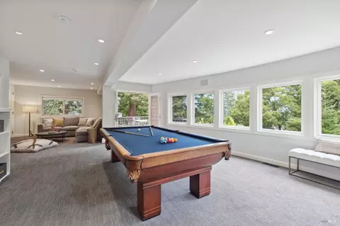 Living - 903 Marin Dr, Mill Valley, CA 94941 photo 10 of 13