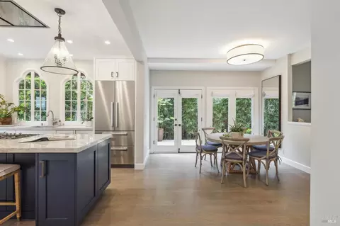Dining - 903 Marin Dr, Mill Valley, CA 94941 photo 5 of 6