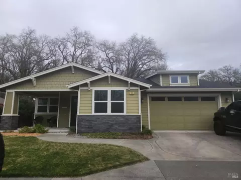 195 Haehl Creek Ct, Willits, CA 95490