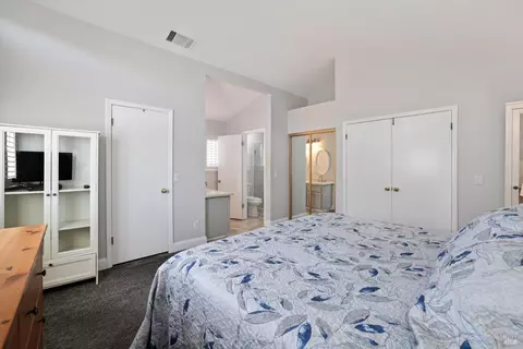 Bedroom - 997 Chalice Ct, Fairfield, CA 94533 photo 3 of 8