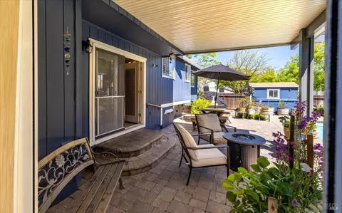 Exterior - 997 Chalice Ct, Fairfield, CA 94533 photo 14 of 22