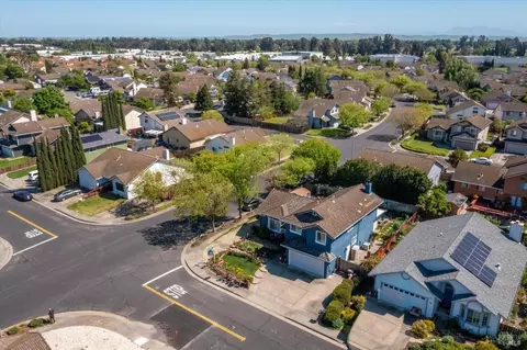 View/Area - 997 Chalice Ct, Fairfield, CA 94533 photo 2 of 3