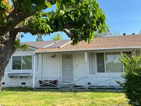 154 Carlsbad Cir NW, Vacaville, CA 95687