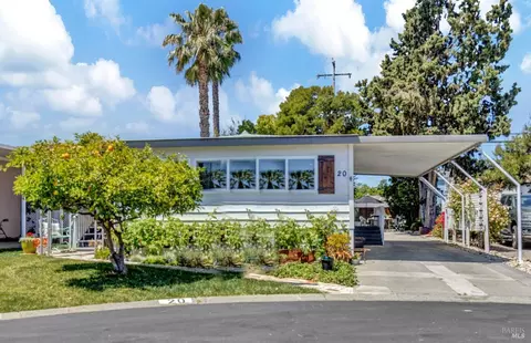 300 E H St #20, Benicia, CA 94510