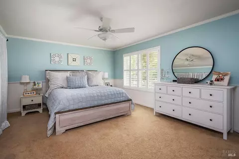 10 Plata Ct, Novato, CA 94947