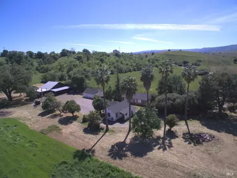 8552 Holmes Ln, Winters, CA 95694 photo 3