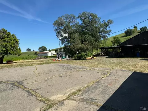 8552 Holmes Ln, Winters, CA 95694 photo 23