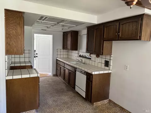8552 Holmes Ln, Winters, CA 95694 photo 7