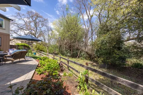 Other - 48 Black Walnut Ln, Napa, CA 94559 photo 4 of 10