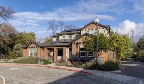 Exterior - 48 Black Walnut Ln, Napa, CA 94559 photo 20 of 34