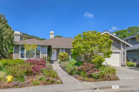 473 Fieldstone Dr, Novato, CA 94945