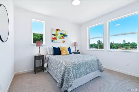 Bedroom - 72 Edith St, Petaluma, CA 94952 photo 4 of 5