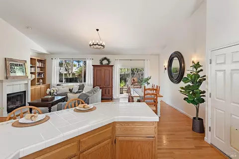 Kitchen - 100 Tina Way, Graton, CA 95444 photo 4 of 4