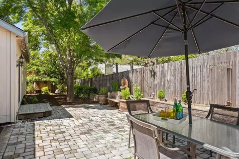 Exterior - 100 Tina Way, Graton, CA 95444 photo 5 of 9