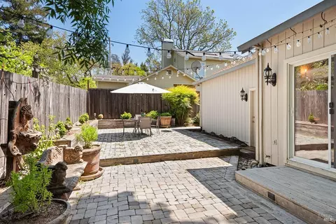 Exterior - 100 Tina Way, Graton, CA 95444 photo 4 of 9