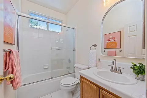 Bath - 100 Tina Way, Graton, CA 95444 photo 3 of 4