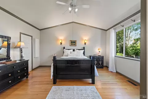 Bedroom - 100 Tina Way, Graton, CA 95444 photo 2 of 4